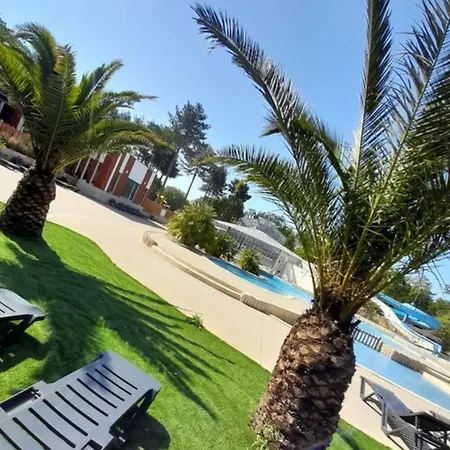 O Coeur D'eden ,2 Mobilhomes L'original Et Le Bo'aime Apartment Piriac-sur-Mer