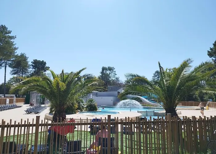 아파트 O Coeur D'eden ,2 Mobilhomes L'original Et Le Bo'aime