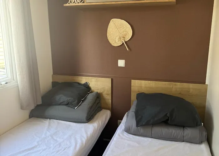 아파트 O Coeur D'eden ,2 Mobilhomes L'original Et Le Bo'aime